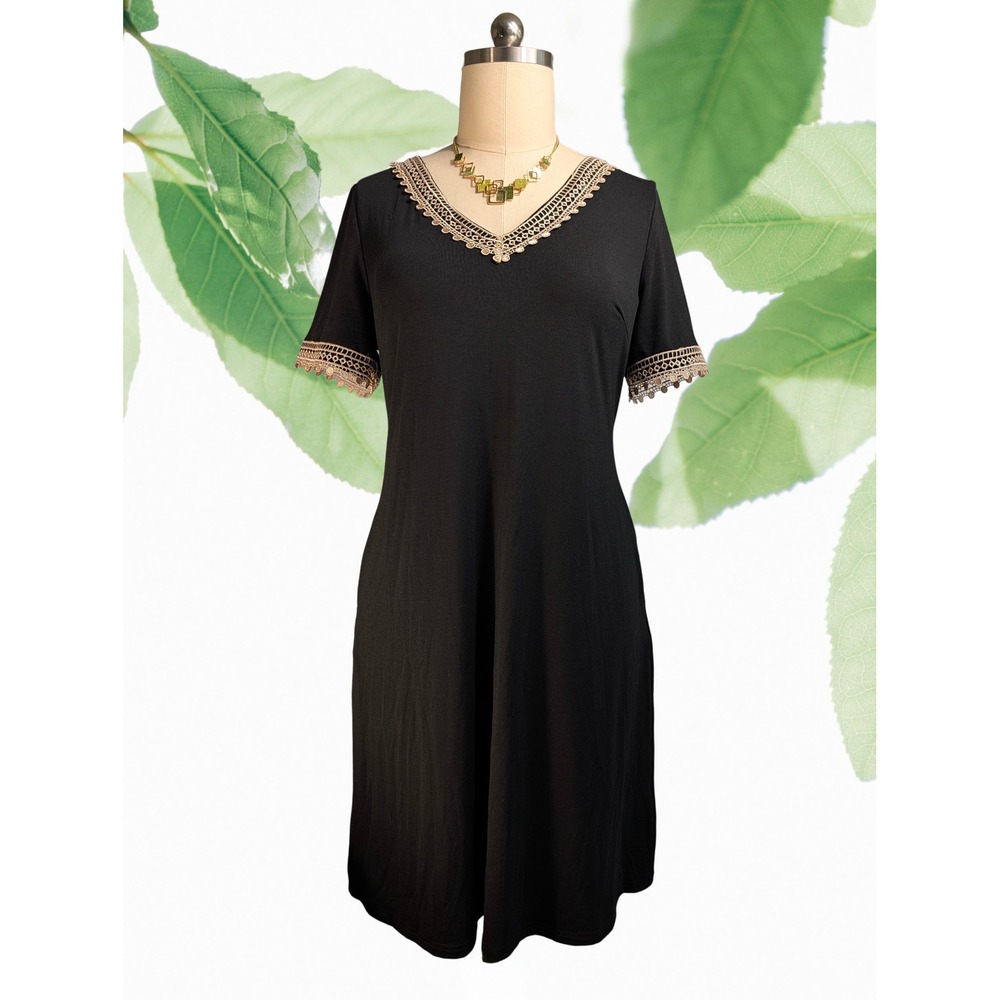 Black‎ Dress Sz 12-14 V-Neck with Lace Trim Short Sleeve Knee Length stretch